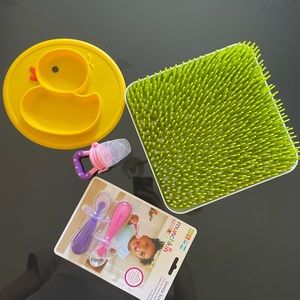 Baby feeding supplies
